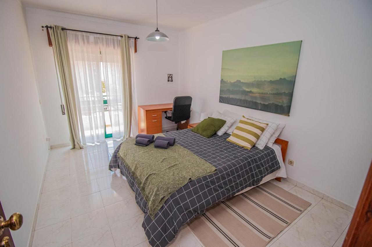 Charming Private Rooms In An Apartment A1 Penha - Фару Экстерьер фото