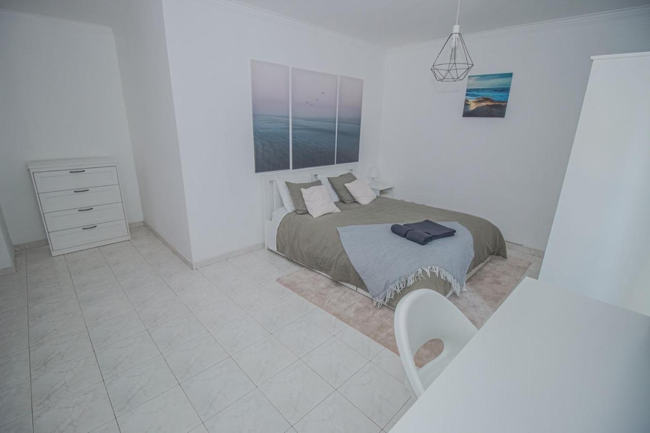 Charming Private Rooms In An Apartment A1 Penha - Фару Экстерьер фото